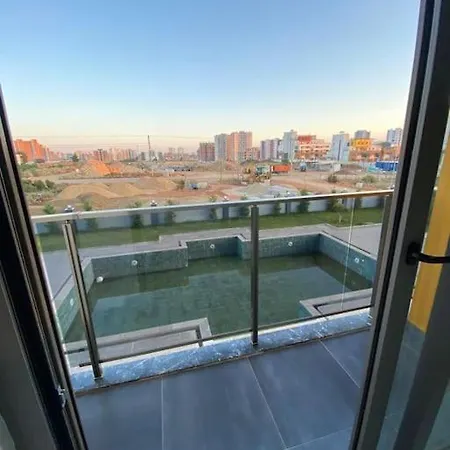 Havalimani Ve Alisveris Merkezlerine Yakin Havuzlu Daire Apartment Aksu (Antalya)